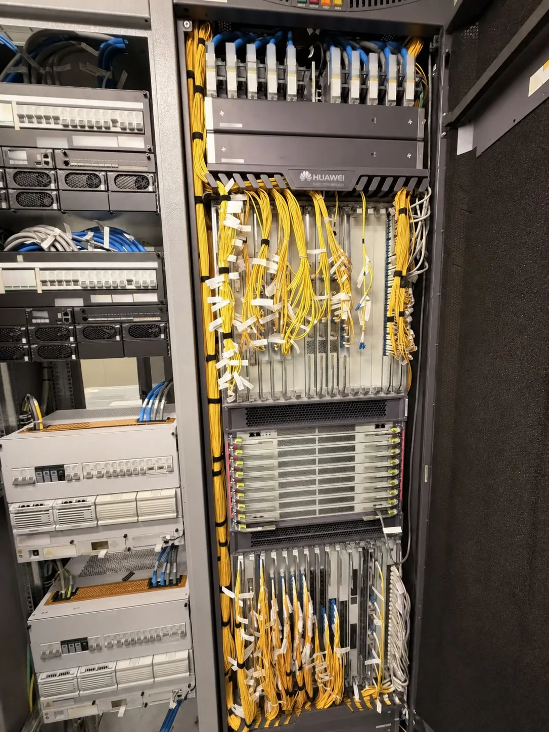 Data Centre MMR & Optical Interconnection Build project view 2
