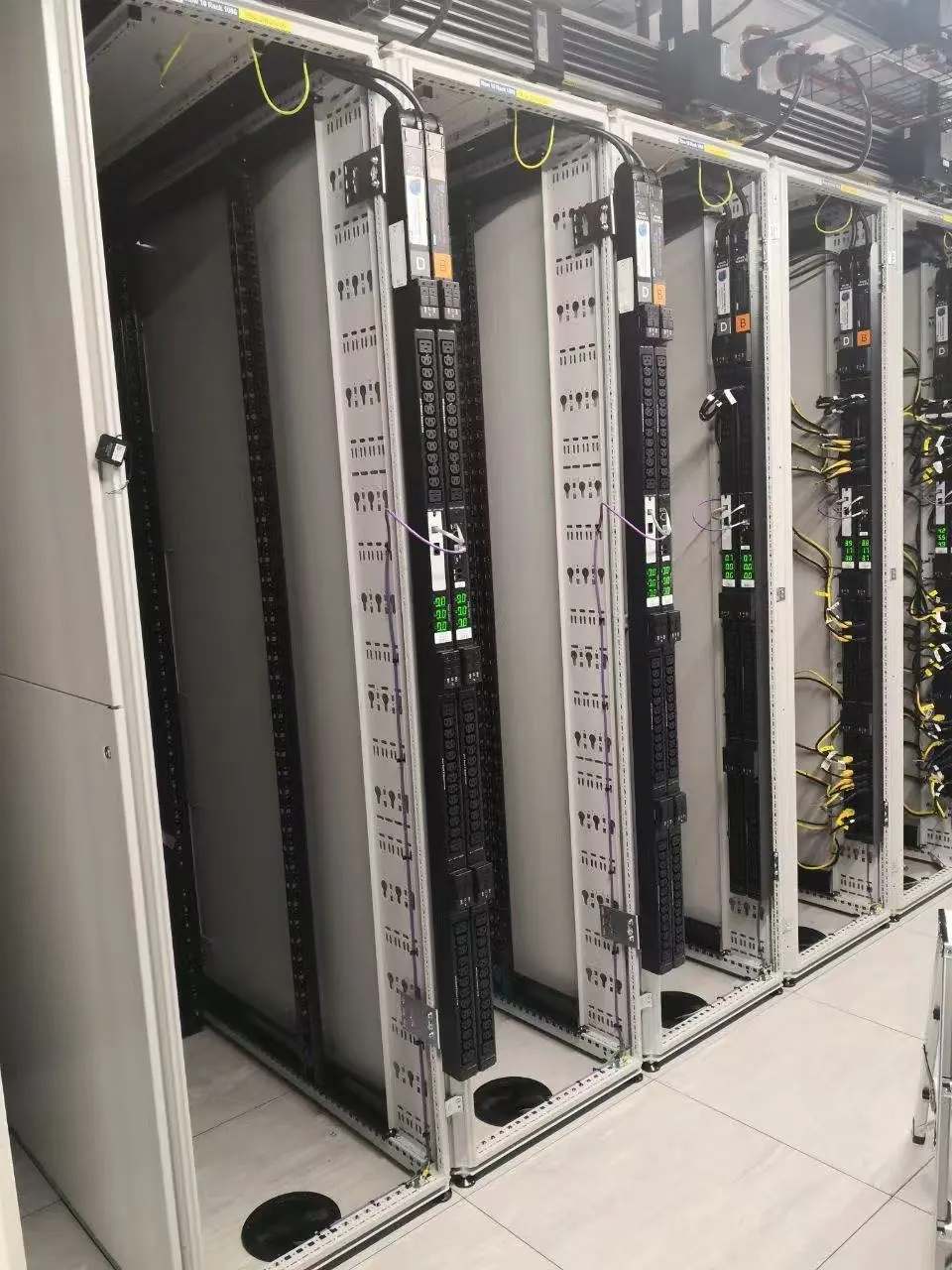 Ireland Data Centre White-Space Fit-Out project view 2